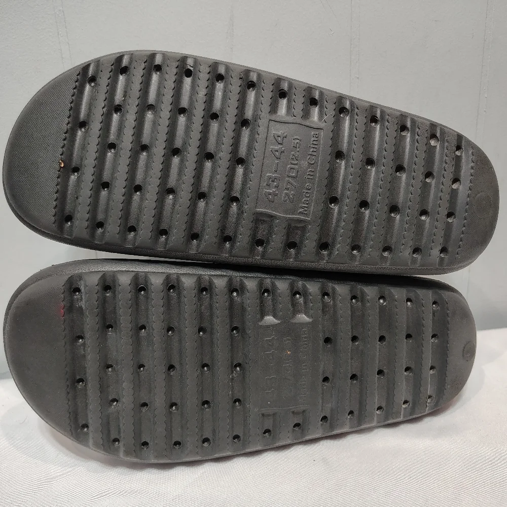 Men’s Black‎ Slide Sandals EVA Foam Comfort Pool Shoes 9.5
